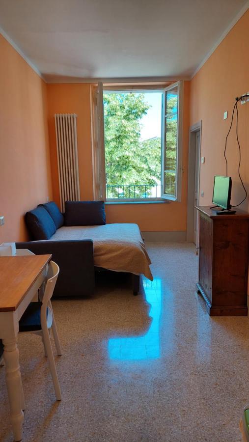 La Casa Del Mago Camere E Appartamenti Pissignano Eksteriør bilde