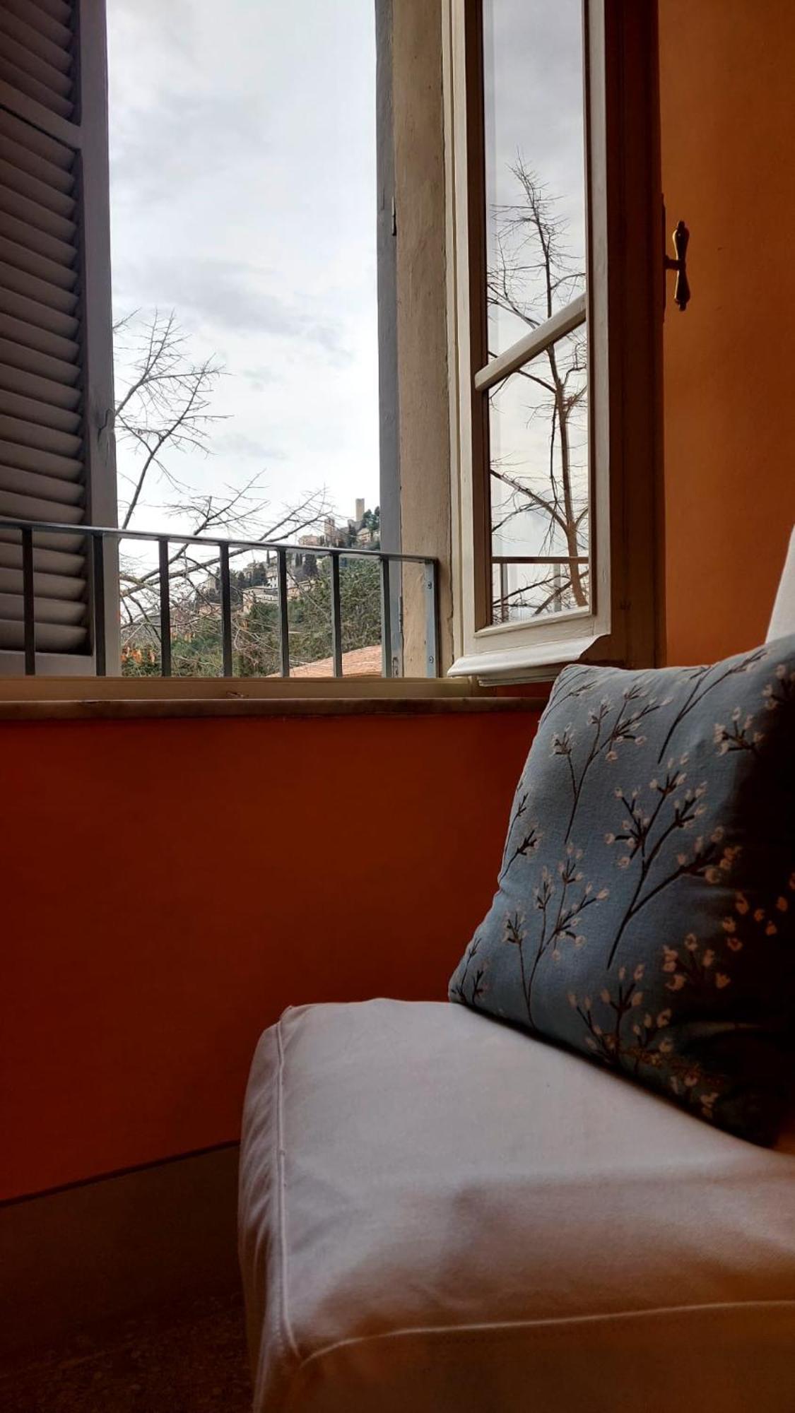 La Casa Del Mago Camere E Appartamenti Pissignano Eksteriør bilde